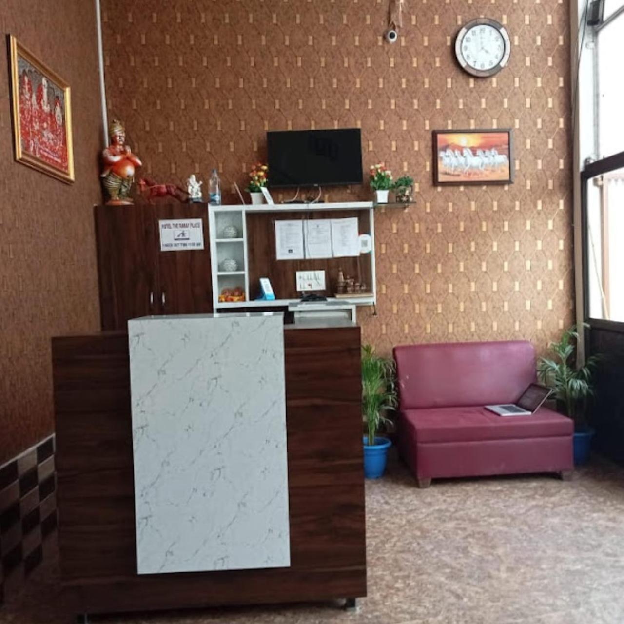 Hotel The Ramay Palace Ayodhya Ngoại thất bức ảnh